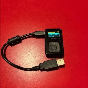 This Rockbox = The best compact MP3 player ever made